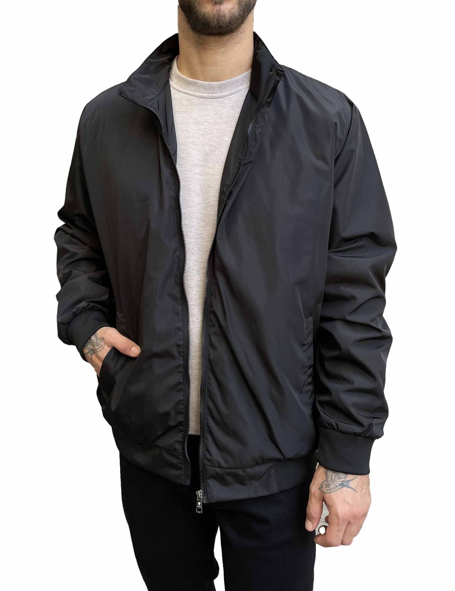 Ανδρικό μαύρο μπουφάν με γιακά και λάστιχο Plus Size EP492M φωτογραφία